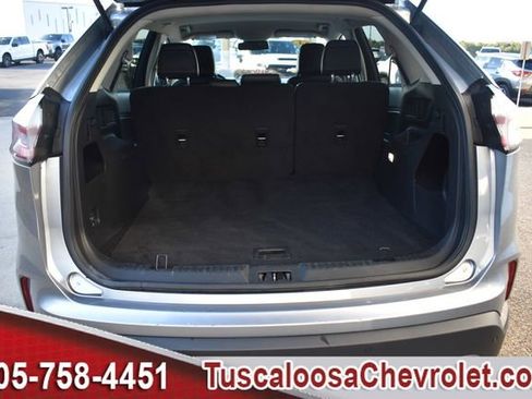 Used 2024 Ford Edge SEL image 9