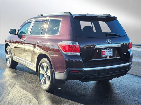Used 2013 Toyota Highlander Limited image 3