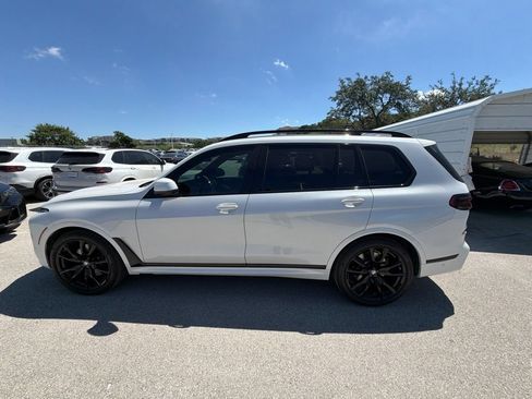 Used 2026 BMW X7 xDrive40i w/ Executive Package AWD/4WD image 2