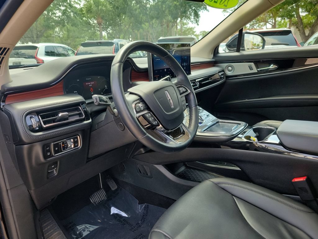 Used 2023 Lincoln Nautilus Reserve w/ Equipment Group 202A AWD/4WD image 20