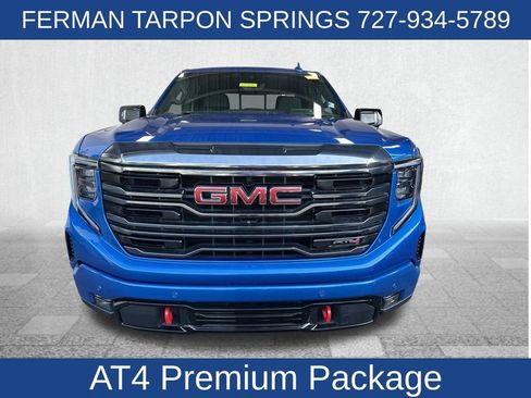 Used 2023 GMC Sierra 1500 AT4 w/ AT4 Premium Package AWD/4WD image 11