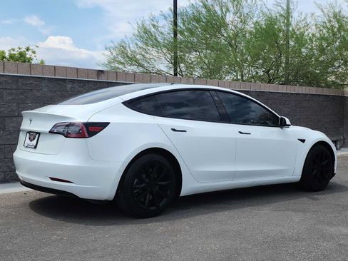 Used 2021 Tesla Model 3 Standard Range Plus RWD image 8
