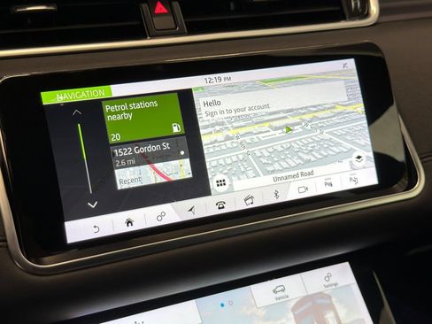 Used 2020 Land Rover Range Rover Evoque SE AWD/4WD image 19