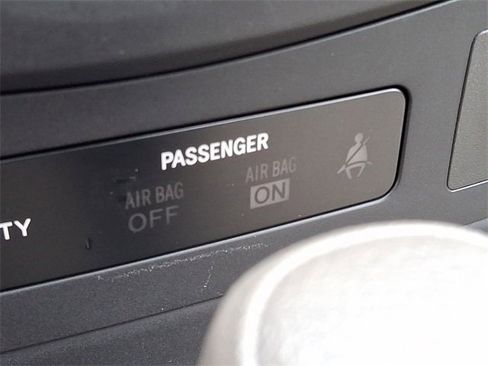 Used 2009 Toyota Corolla image 18