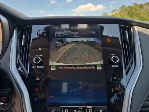 Certified 2025 Subaru Outback Onyx Edition image 19