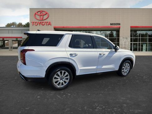 Used 2025 Hyundai Palisade SE FWD image 5