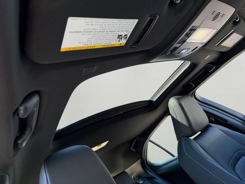 New 2026 Lexus UX 300h AWD image 4