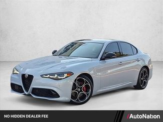 Used 2025 Alfa Romeo Giulia w/ Veloce Package Rwd video 1