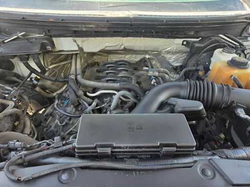 Used 2011 Ford F150 XL w/ HD Payload Pkg AWD/4WD image 18