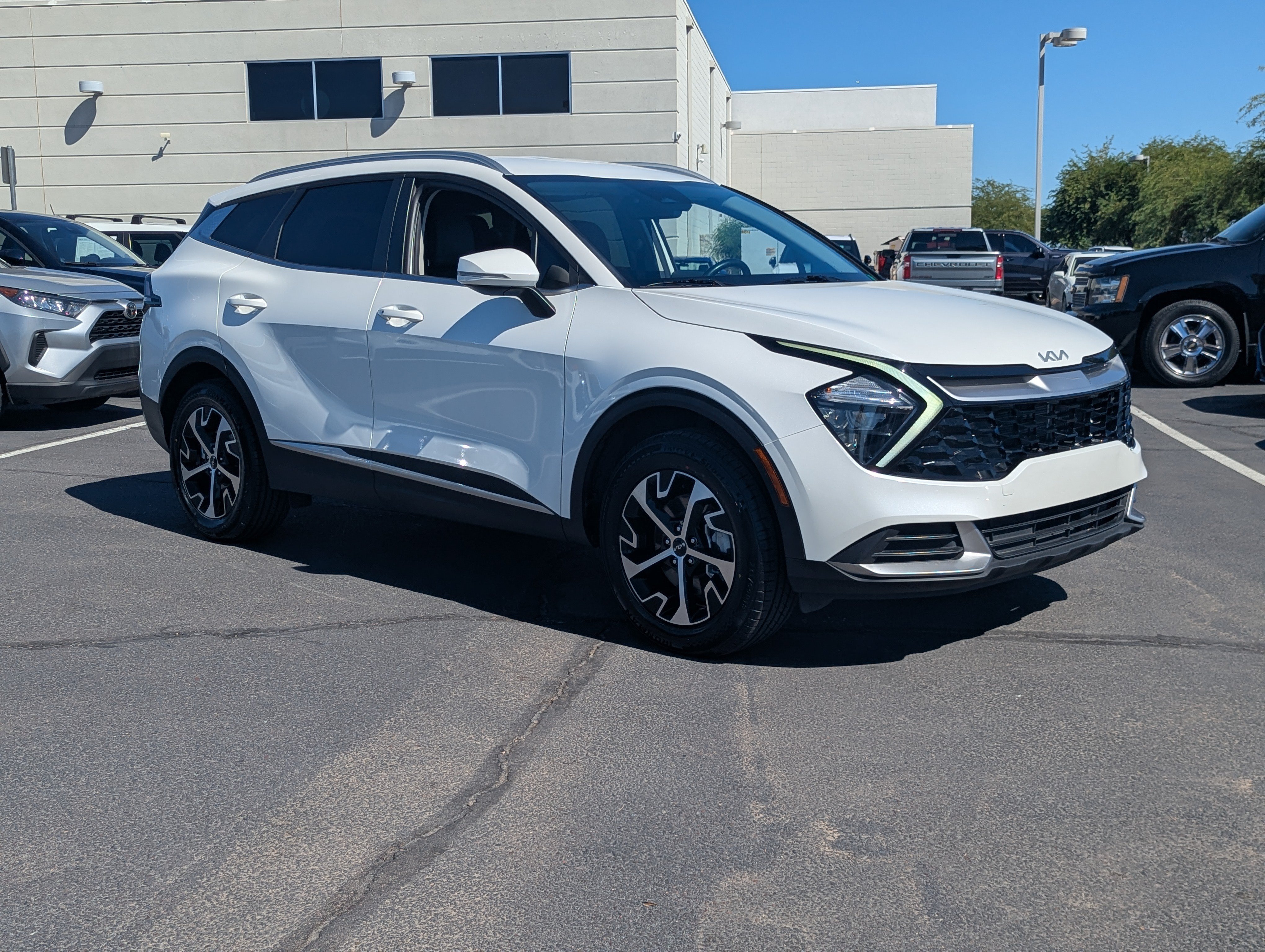 Certified 2023 Kia Sportage EX AWD/4WD image 7
