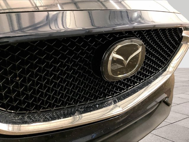 Used 2018 MAZDA CX-5 Touring w/ Preferred Equipment Package AWD/4WD image 29