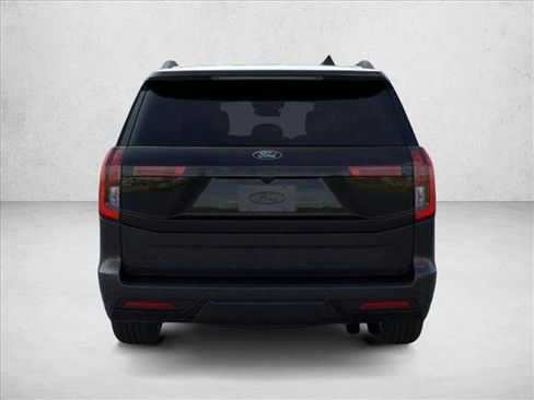New 2026 Ford Expedition Platinum w/ Stealth Performance Package image 5