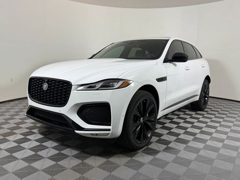 New 2026 Jaguar F-PACE R-Dynamic S image 1