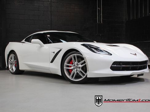 Used 2019 Chevrolet Corvette Stingray Coupe w/ 2LT Preferred Equipment Group RWD image 1