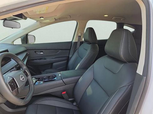 New 2025 Nissan Murano SV image 13