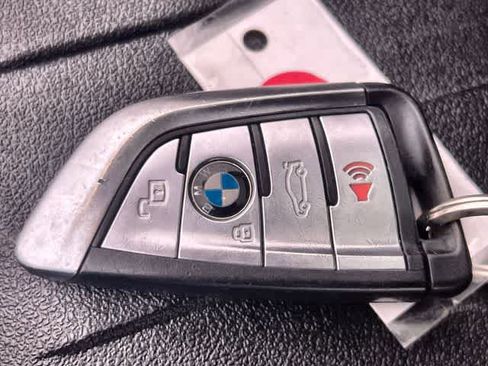 Used 2022 BMW X5 sDrive40i w/ Premium Package image 21