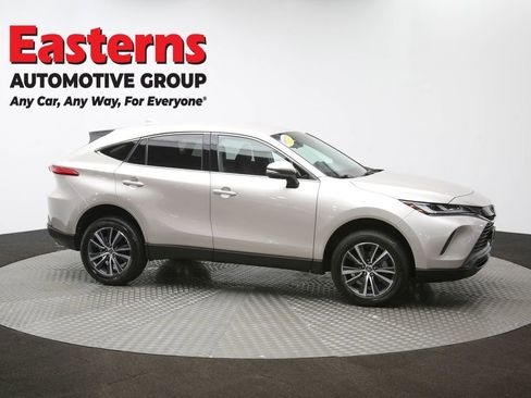 Used 2024 Toyota Venza LE image 46