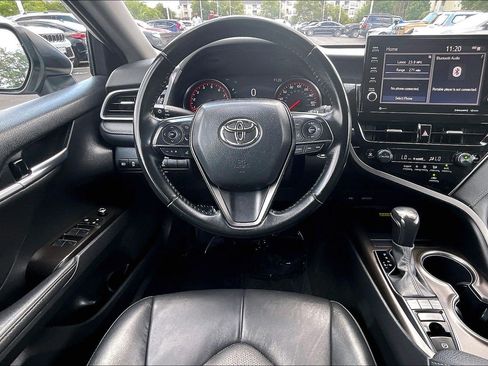 Used 2023 Toyota Camry XSE FWD image 5