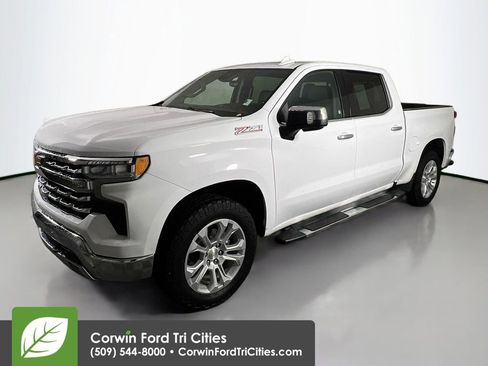 Used 2022 Chevrolet Silverado 1500 LTZ w/ Technology Package image 5