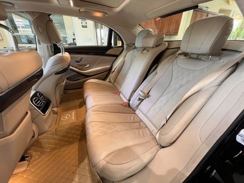 Used 2019 Mercedes-Benz S 560 4MATIC Sedan image 9