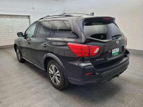 Used 2020 Nissan Pathfinder SL AWD/4WD image 5