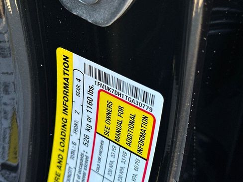 New 2026 Ford Explorer Active w/ Active Comfort Package image 28