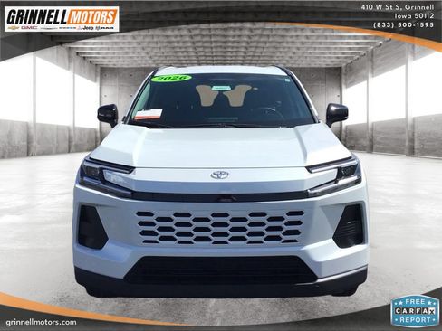 Used 2026 Toyota RAV4 XLE Premium FWD image 2