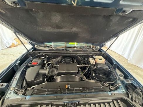 Used 2025 Chevrolet Silverado 2500 LT w/ Trail Boss Package AWD/4WD image 25