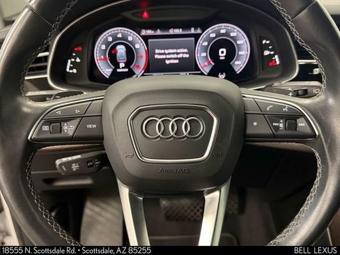 Used 2023 Audi Q8 Premium AWD/4WD image 33