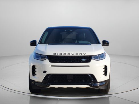Certified 2025 Land Rover Discovery Sport Dynamic SE AWD/4WD image 6