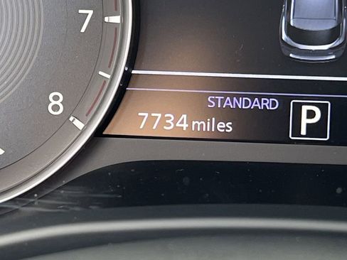 Certified 2025 INFINITI QX50 Luxe AWD/4WD image 24