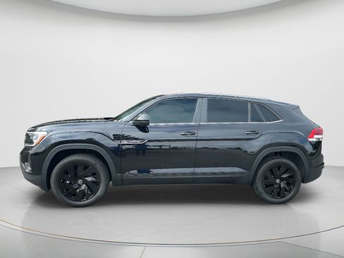 New 2026 Volkswagen Atlas Cross Sport SE image 8
