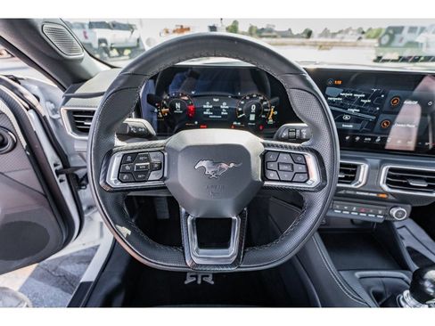 Used 2025 Ford Mustang GT Premium w/ GT Performance Package image 11