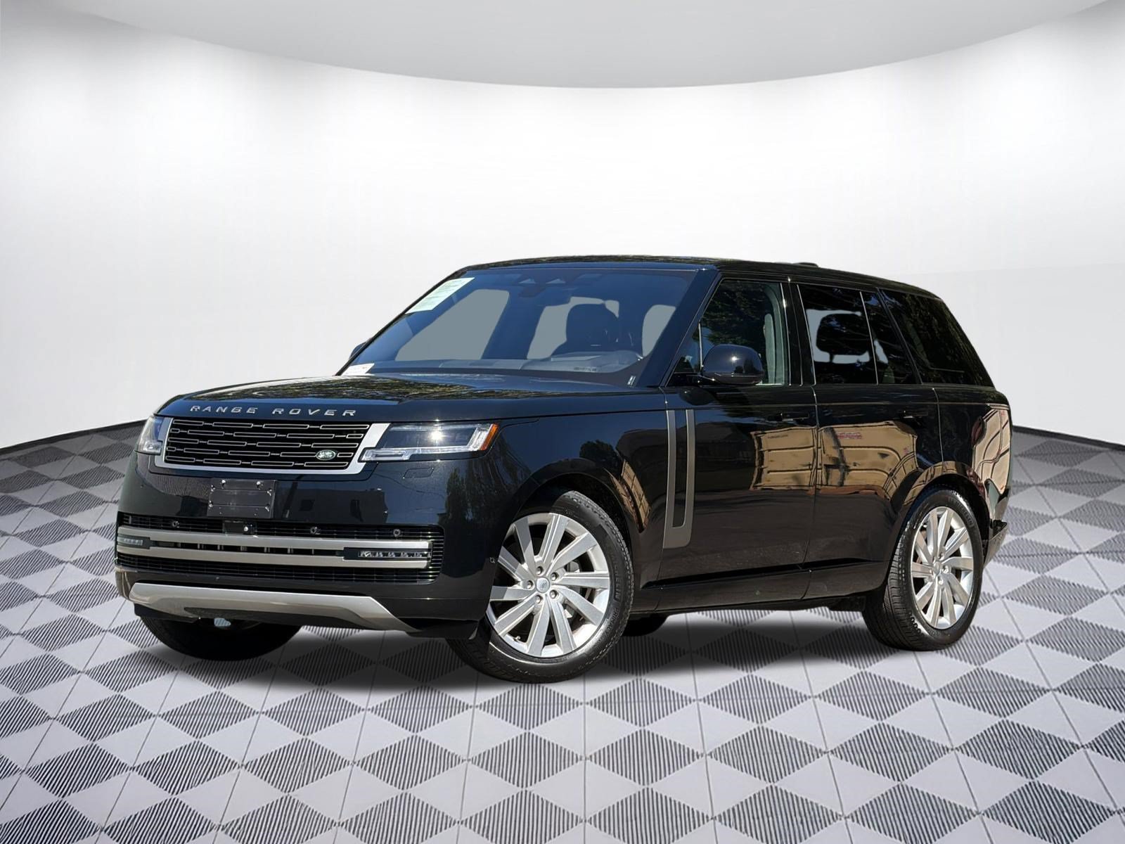 Used 2023 Land Rover Range Rover SE AWD/4WD image 1