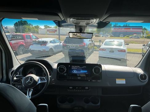 New 2026 Mercedes-Benz Sprinter 2500 image 24
