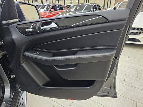Used 2018 Mercedes-Benz GLE 350 w/ Premium 1 Package image 39