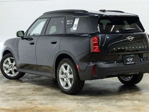 Certified 2025 MINI Cooper Countryman S image 13
