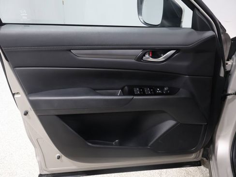 Used 2025 MAZDA CX-5 AWD 2.5 S w/ Select Package image 13