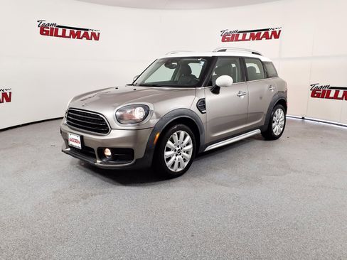 Used 2019 MINI Cooper Countryman w/ Storage Package FWD image 3