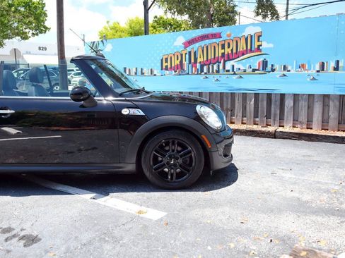 Used 2015 MINI Cooper S FWD image 29