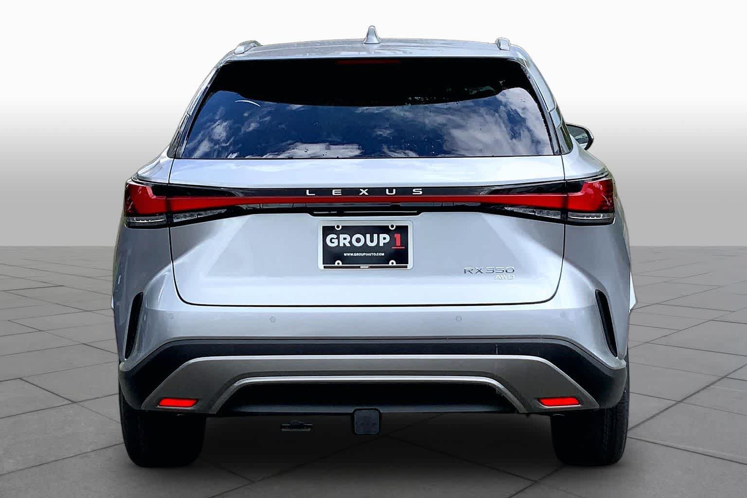 New 2026 Lexus RX 350 AWD w/ Convenience Package image 4
