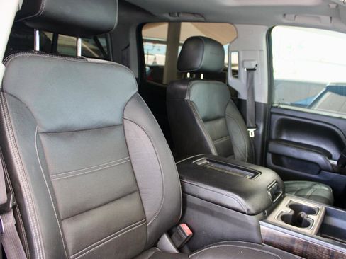 Used 2016 GMC Sierra 2500 Denali w/ Duramax Plus Package AWD/4WD image 19