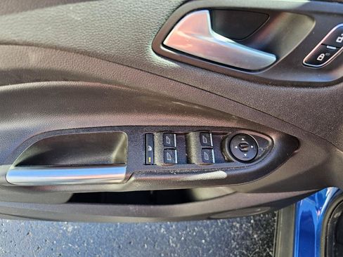 Used 2019 Ford Escape SEL AWD/4WD image 5