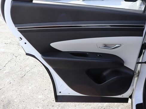 Used 2022 Hyundai Tucson SEL image 27