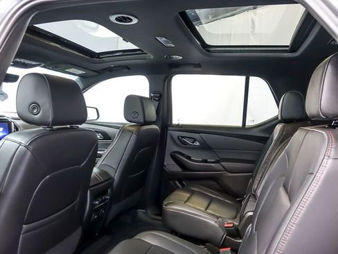 Used 2023 Chevrolet Traverse RS w/ LPO, Floor Liner Package image 16