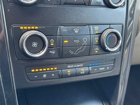 Used 2018 Ford Explorer FWD image 24