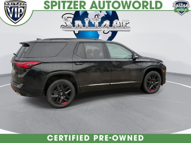 Used 2023 Chevrolet Traverse Premier w/ Redline Edition AWD/4WD image 16