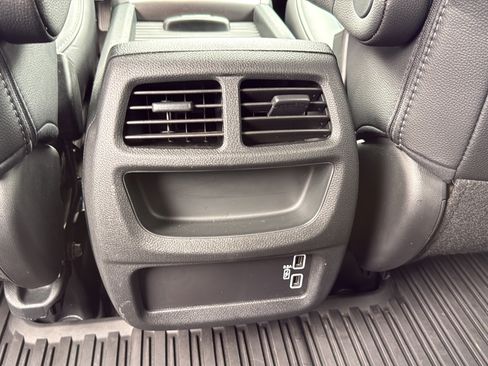 Used 2023 Honda Passport EX-L image 18