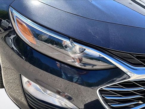 Used 2023 Chevrolet Malibu LT FWD image 31
