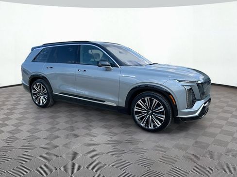 New 2026 Cadillac Vistiq Premium Luxury w/ LPO, Floor Liner Package AWD/4WD image 3